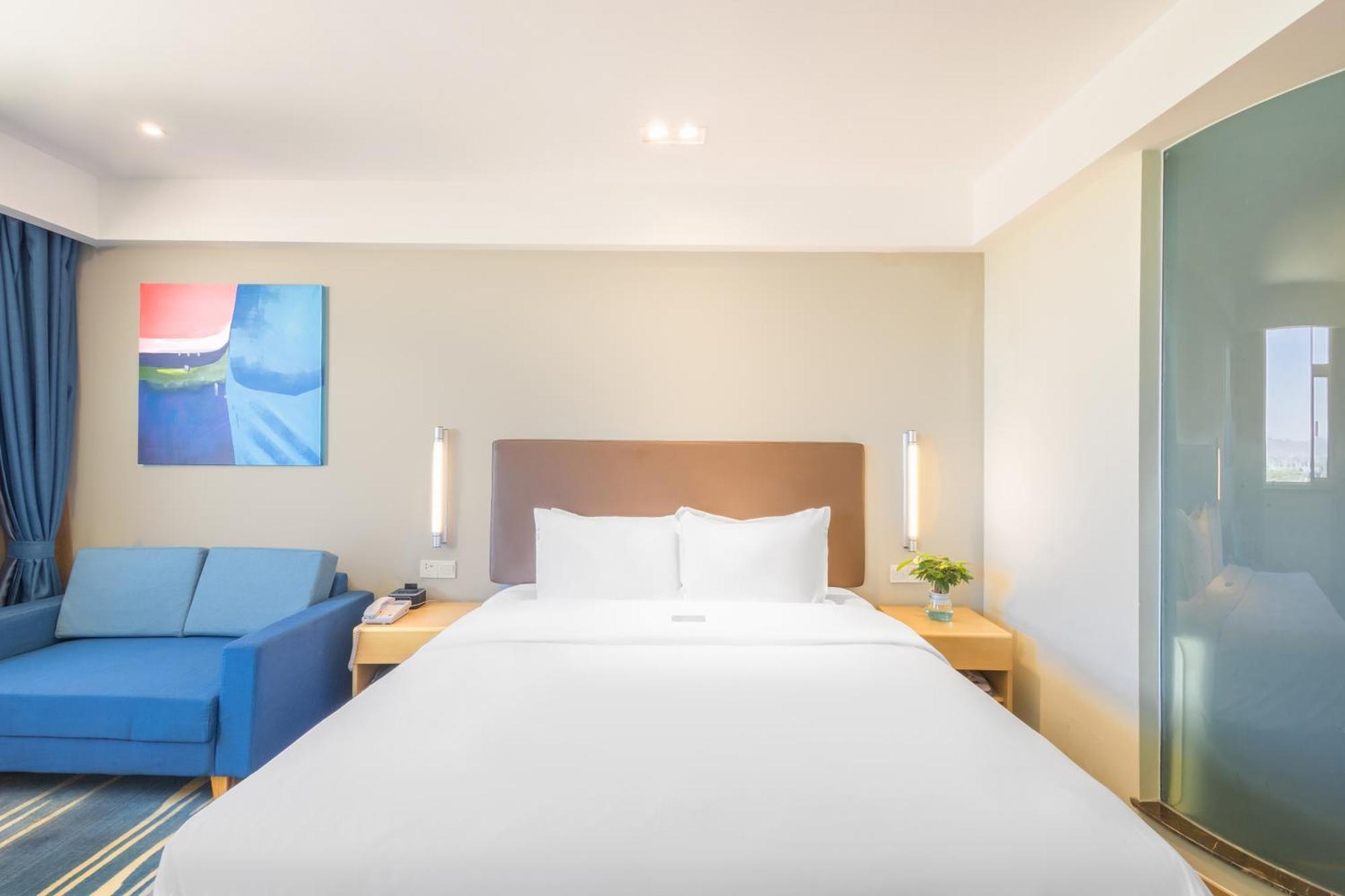 Holiday Inn Express Zhangye By Ihg Exterior photo