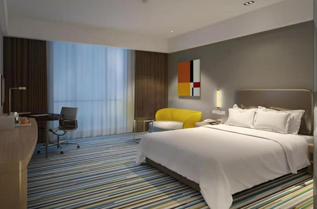 Holiday Inn Express Zhangye By Ihg Exterior photo