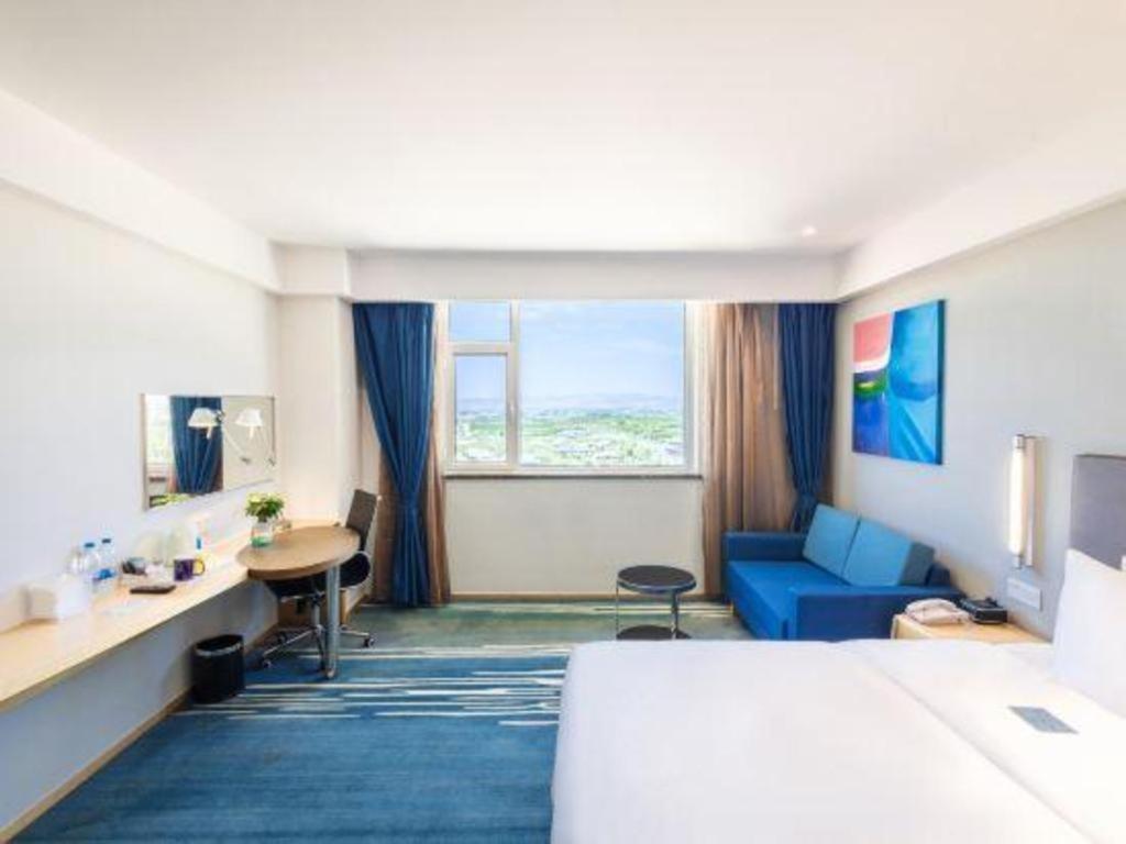 Holiday Inn Express Zhangye By Ihg Exterior photo